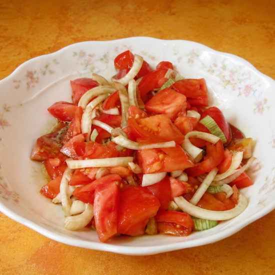 Paradižnikova solata recept